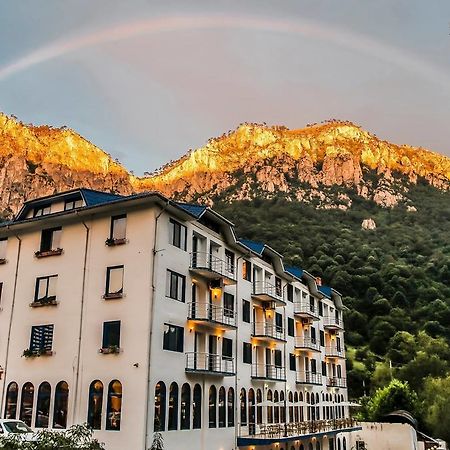 Hotel Golden Spirit Băile Herculane Eksteriør billede