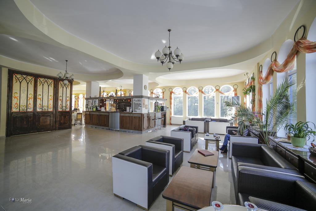 Hotel Golden Spirit Băile Herculane Eksteriør billede