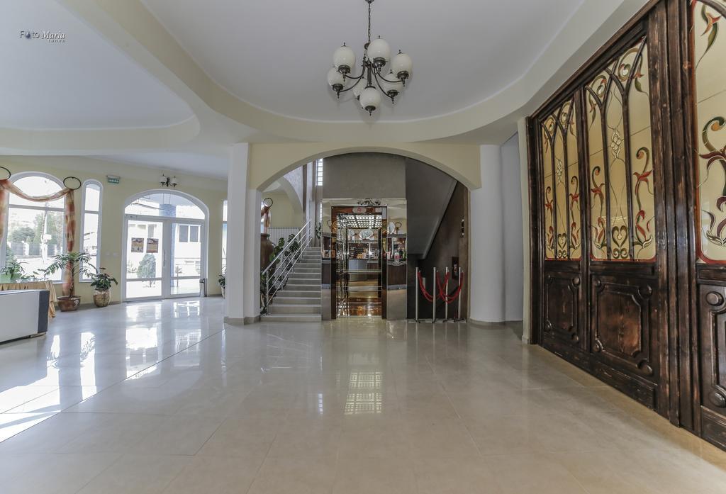 Hotel Golden Spirit Băile Herculane Eksteriør billede