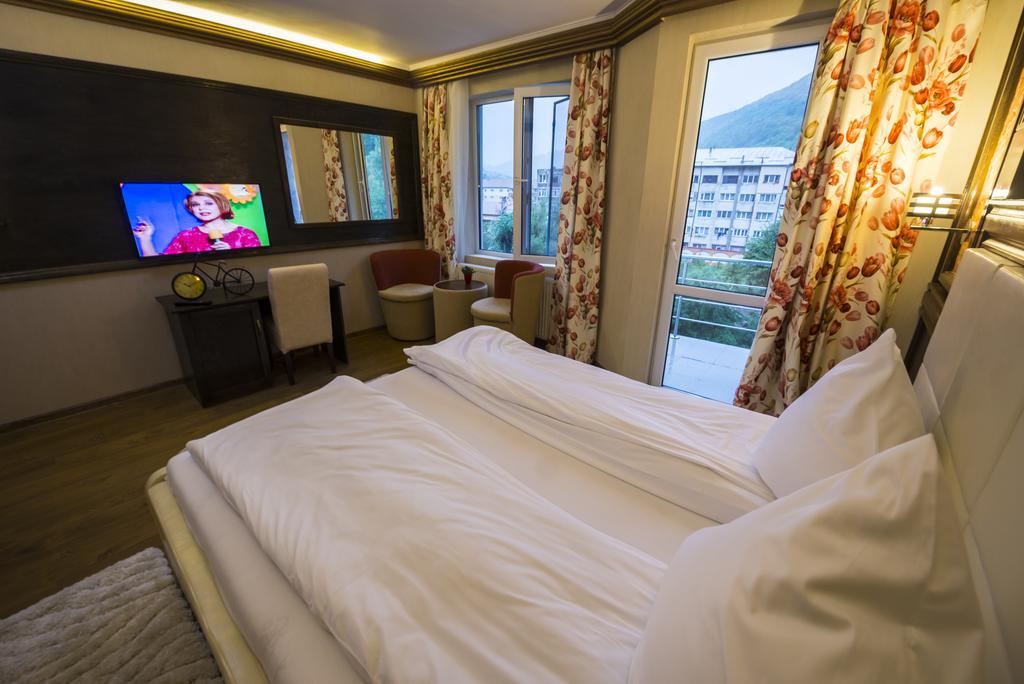 Hotel Golden Spirit Băile Herculane Værelse billede