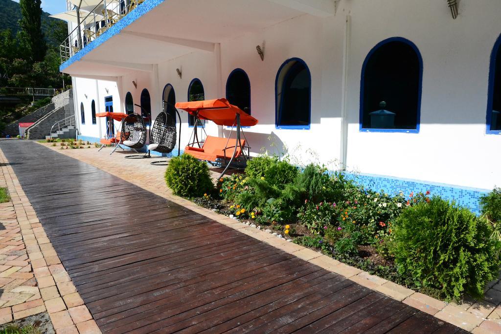 Hotel Golden Spirit Băile Herculane Eksteriør billede